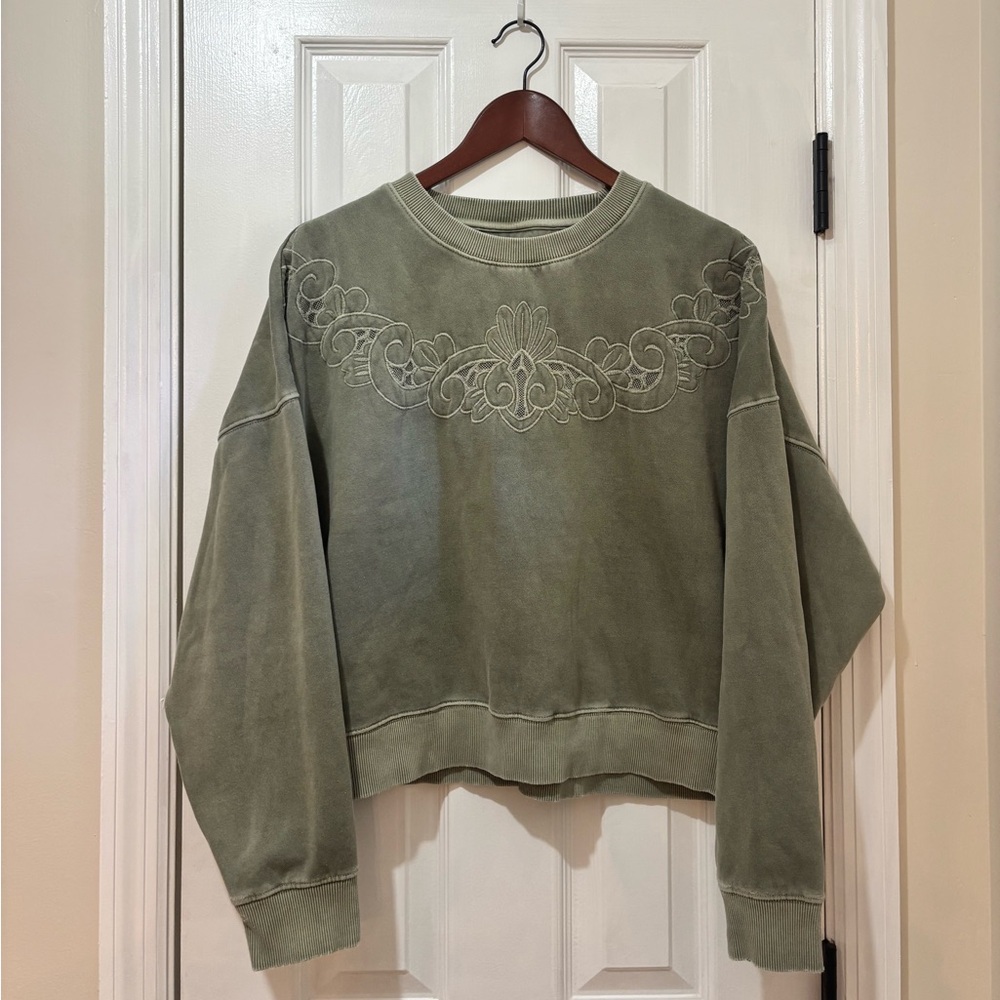 American Eagle Sage Green Crewneck